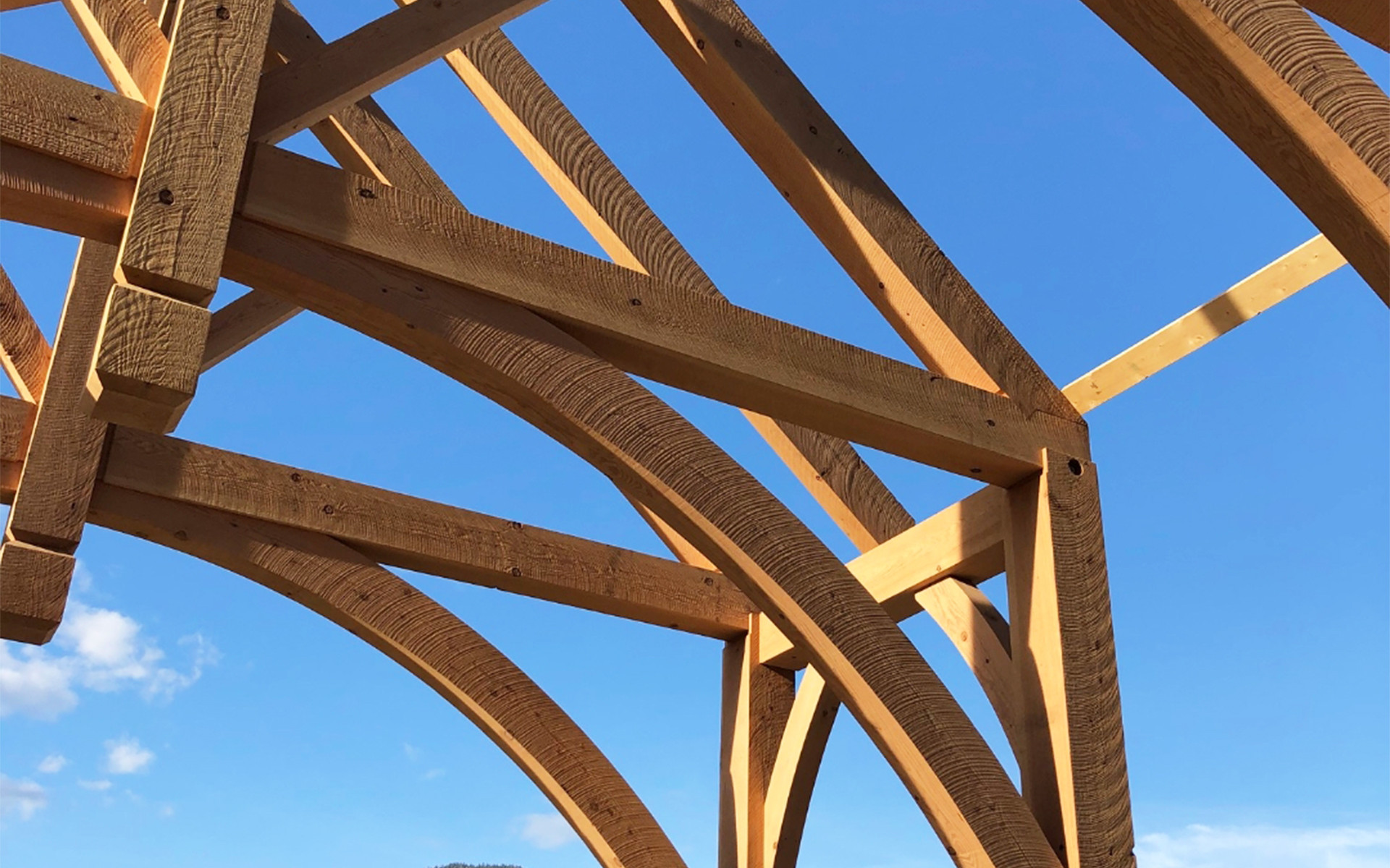 hardwood frame structure assembled with screws for hardwood