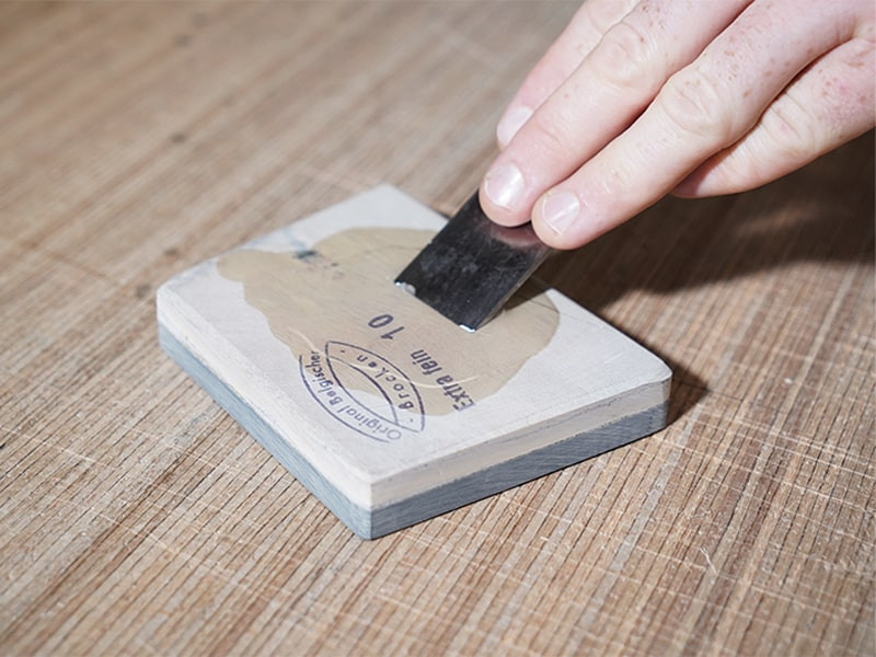 aplicação-formão-com-pega-ergonomica-chisel