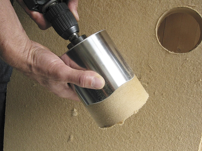 aplicação-fresa-para-paineis-isolantes-em-fibra-de-madeira-lfa-hole-cutter