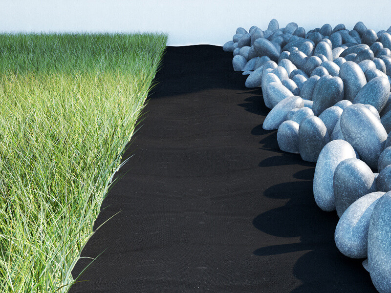 aplicacao-tela-antivegetal-para-bases-ground-cover